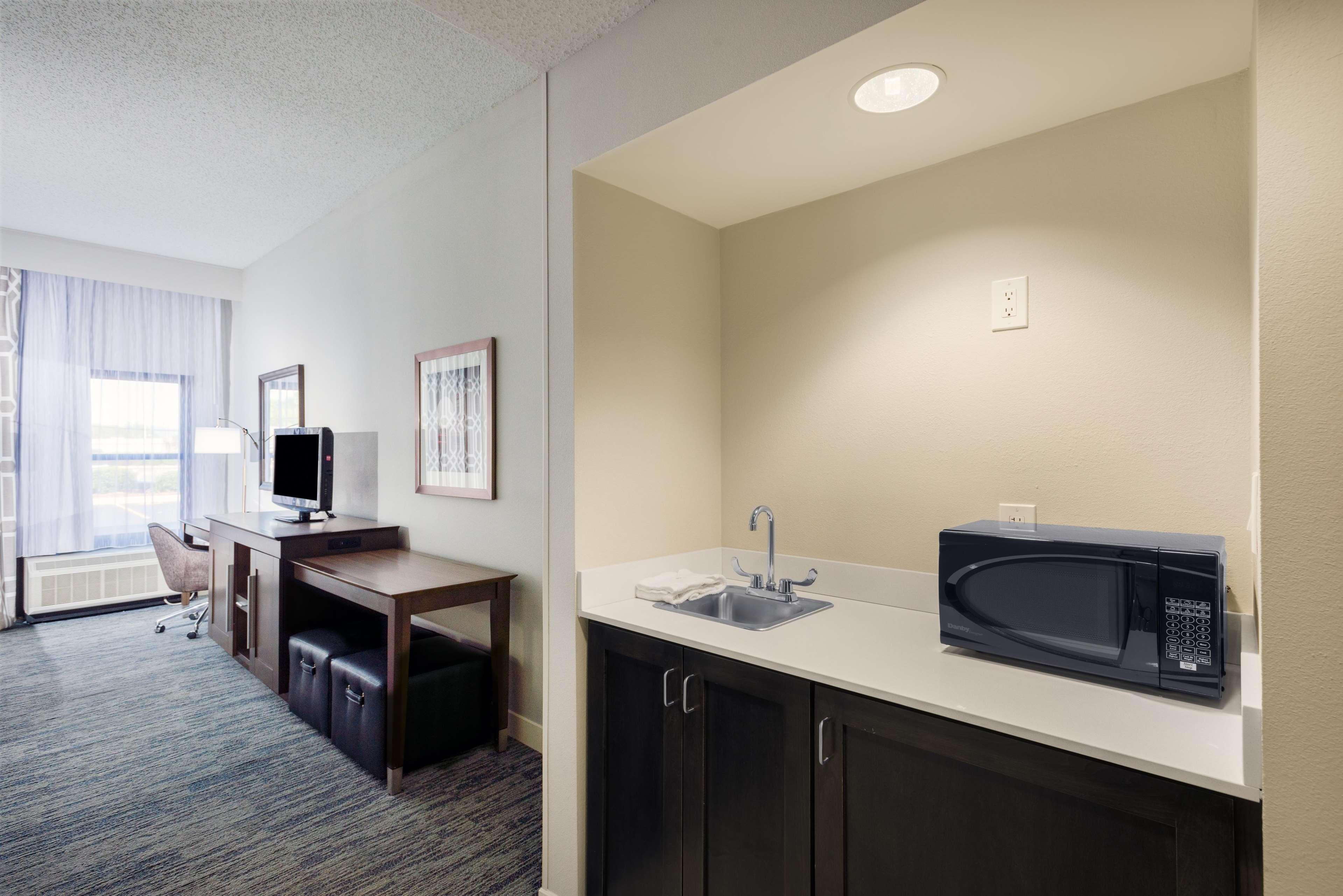 Hampton Inn Mount Airy Exterior photo