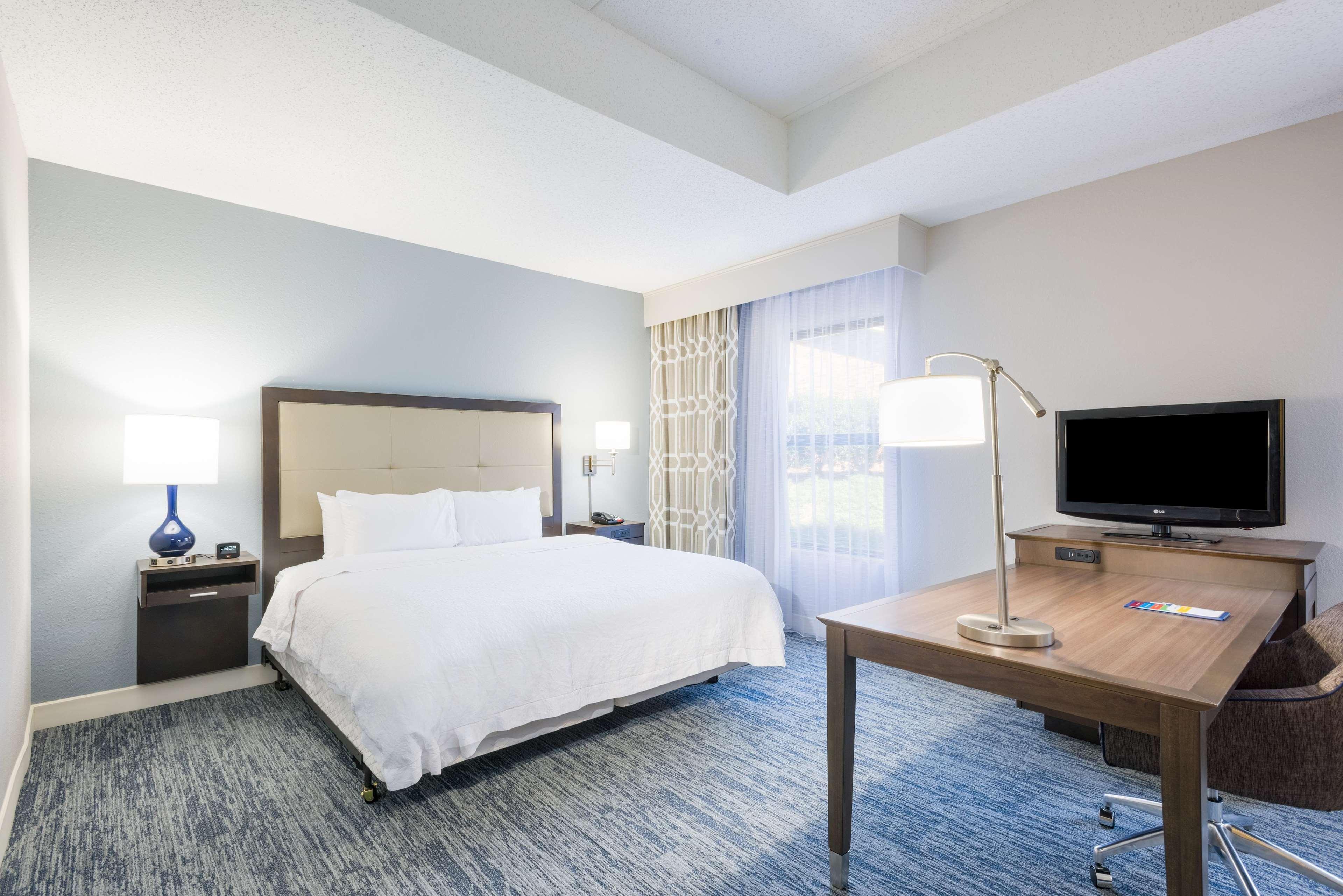 Hampton Inn Mount Airy Exterior photo